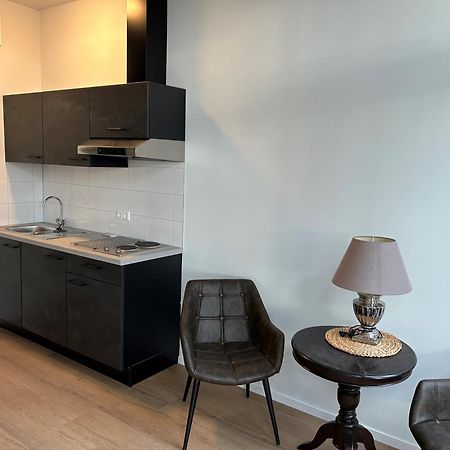 Hotel Nijeveen Bagian luar foto